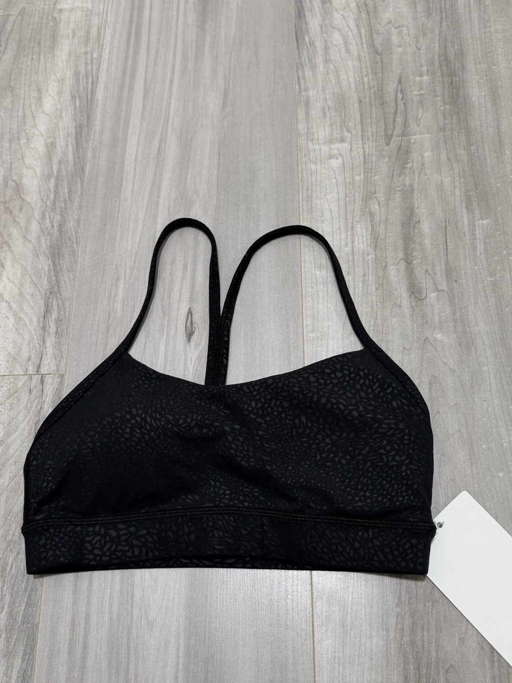 Lululemon flow y bra nulu